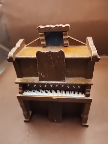Doll House Miniatures Organ - Picture 2 of 8