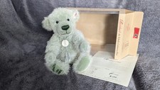 Steiff limitiert, Teddybär " Reinhard 2001", grün, 35cm, mit Zertifikat