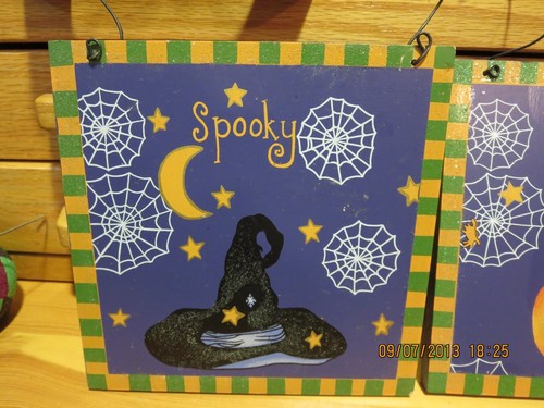 2 WOOD HALLOWEEN PLAQUES-- 6" SQUARE--#R3-3 - Picture 20 of 24