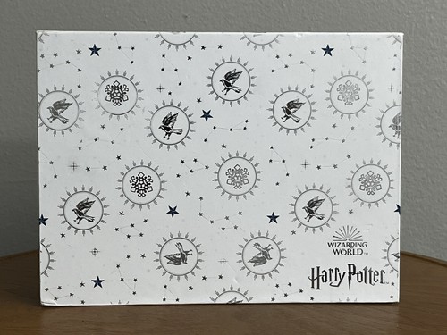 Harry Potter X Ulta Beauty Ravenclaw Eyeshadow Palette Beauty Vault 4 Gift Set - Picture 2 of 5