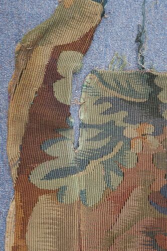 An Antique Hand Woven Flemish or French Tapestry fragment 27" x 80" Landscape - Picture 13 of 19