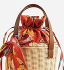 Foto 3 di 6