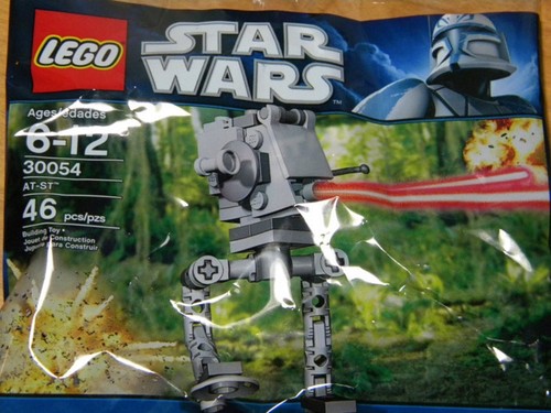 LEGO PROMO POLY BAG SETS ALIEN CONQUEST,CHIMA,CITY,CREATOR,FRIIEND & MANY MORE 1 - Picture 5 of 9