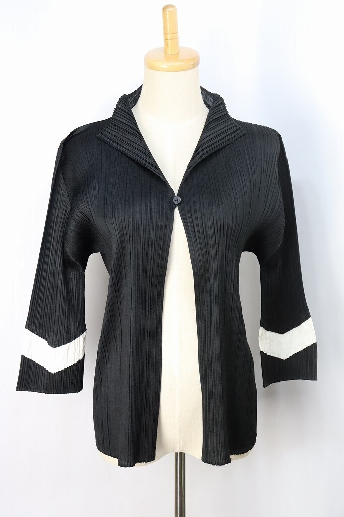 ジャケット・アウター SPECHIO pleats black jacket ca Full Zip Tech Jacket | SAPASI