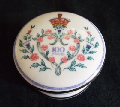 THE ROYAL COLLECTION: 100 YEARS OF QUEEN ELIZABETH QUEEN MOTHER TRINKET POT - Image 1 of 4