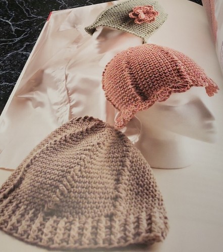 C1 ANNIE'S ATTIC 2009, LOVE STITCHES CROCHET PATTERN LEAFLET - Picture 4 of 10