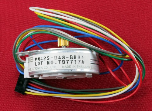 NMB P/N: PM42S - 048 - MOTOR PASO A PASO UNIPOLAR BRH1 - Imagen 1 de 4
