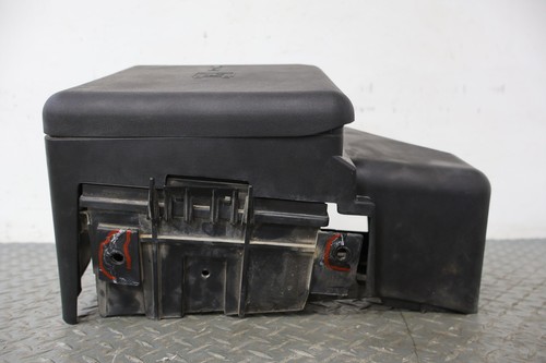 99-02 Cadillac Escalade 5.3L LM7 Engine Fuse Relay Junction (15055395) Repairs - Picture 4 of 19