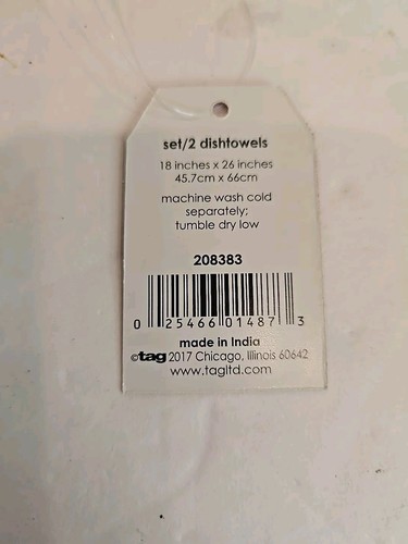 Cat Theme Set Of 2  Kitchen Hand Towels Tea Towels. 1 Cat/1 Festive  18x26 - Picture 7 of 9