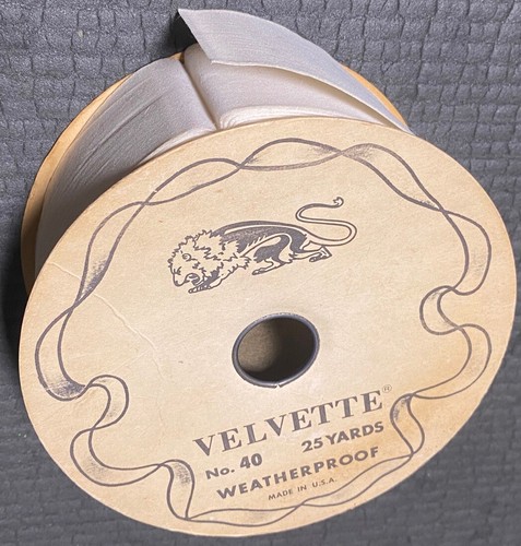 Velvette Weatherproof White Vnt Ribbon 25 Yard Spool 2-5/8" Wide No 40 FREE Ship - Afbeelding 1 van 10