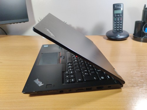 Lenovo ThinkPad Yoga 260 - 256GB SSD - Win 10 - FHD - Touchscreen - i5 - 8GB (2) - Afbeelding 3 van 6