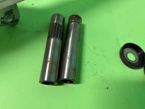 Suzuki RG250 RG 250 MK2 SWINGARM SWING ARM - Picture 15 of 15