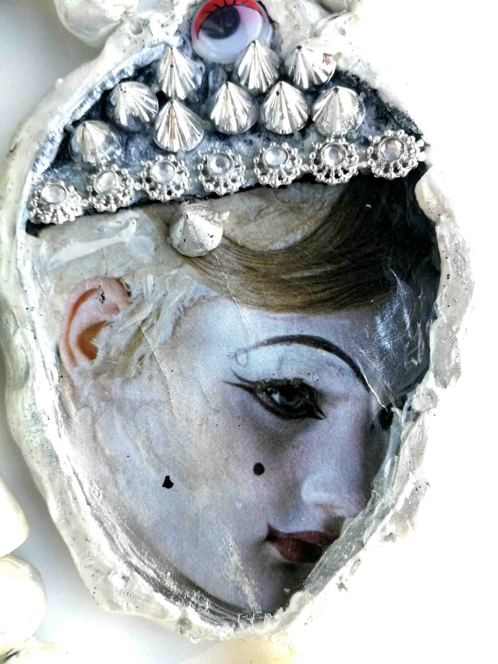 Collar Colgante Moda Dije Grueso Camafeo Audaz Medallón Mujer Joyería Artista Foto 2 de 4