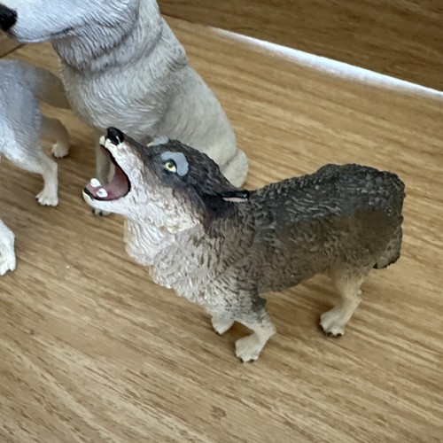 Safan Wolf 1990 figurines lot howling shelf wolves toy decor standing sitting - Picture 2 of 11