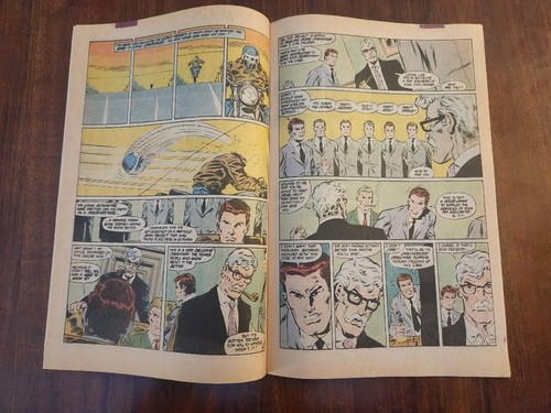 Vintage DC Comics Lot | Detective Comics & Batman Issues | 1980s–1990s Batman - Picture 8 of 18