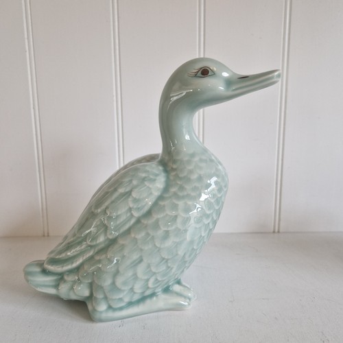 2x Vintage Celadon Light Green Ceramic Duck Figurine Ornaments - 19cm & 16cm - Picture 2 of 14