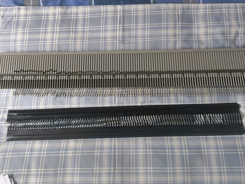 Bond Original Knitting Machine Vintage Knit Accessories + Patterns Tools, Parts - Picture 4 of 6