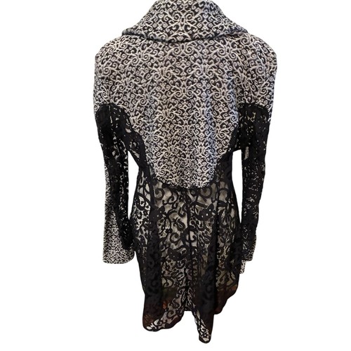 Nic + Zoe Black Lace Knit Jacket Cardigan Sz M Boho Chic Whimsy Whimsigoth EUC - Picture 3 of 7