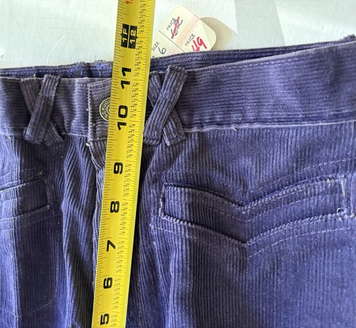 Vintage lila Cordhose Damengröße 6 schmal 24 x 34 ausgestellt fällt klein aus - Bild 15 von 16
