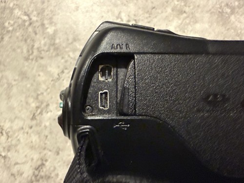 Sony DCR-SR45 Silver 40X Optical Zoom 30GB HDD Handycam Camcorder Tested ✅ - Picture 7 of 16