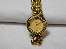 Womens Fendi 700L Gold Tone Watch. New Battery, Runs Well