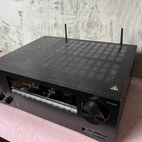 Onkyo TX-NR696 Smart AV Receiver Works w/ Sonos 4K Ultra HD AirPlay 2 Dolby Atmo - Picture 4 of 9