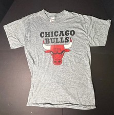 Vintage Chicago Bulls logo t-shirt NEVER WORN Large