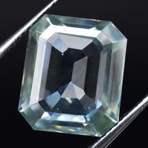 5.20 Ct Green Color VVS 11x10 MM Radiant Cut Loose Moissanite Dazzling Gemstone - Picture 3 of 4