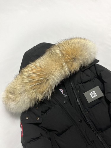 Canada Goose Fur Replacement | NEW AND OLD JACKETS | First Grade Coyote Fur Trim - Picture 6 of 11
