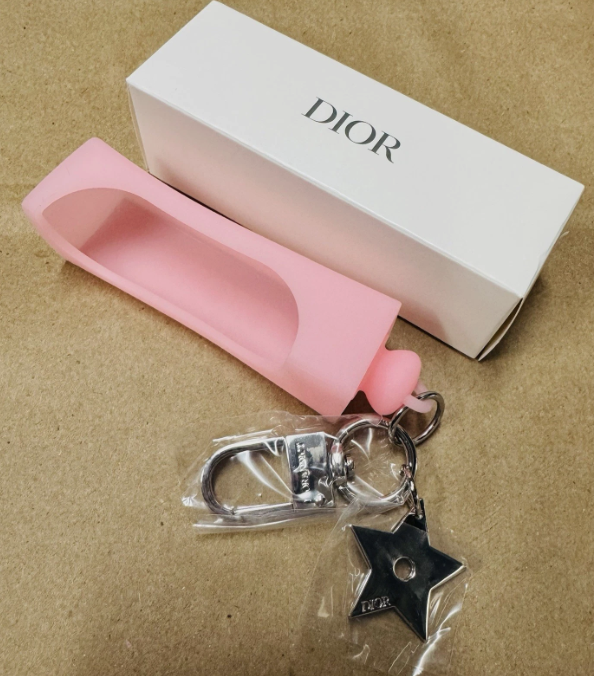 New Dior Addict Lip Glow Oil Holder Keychain Key Ring Pink | eBay