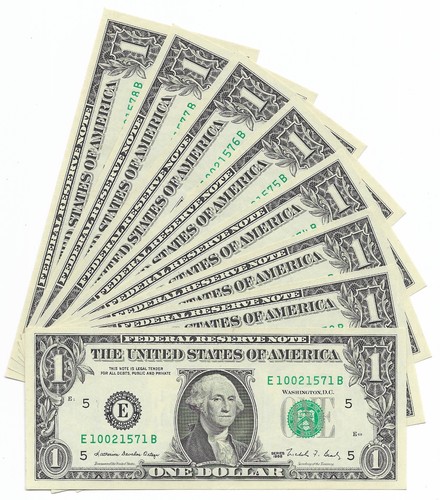 1988 $1 RICHMOND FRNs. 8 Consecutive, Crisp & About Uncirculated Banknotes.