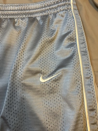 Pantalones Cortos Atléticos De Colección Y2K Nike Gris Plateado Malla Sueltos Baloncesto Para Hombres XL - Imagen 5 de 9