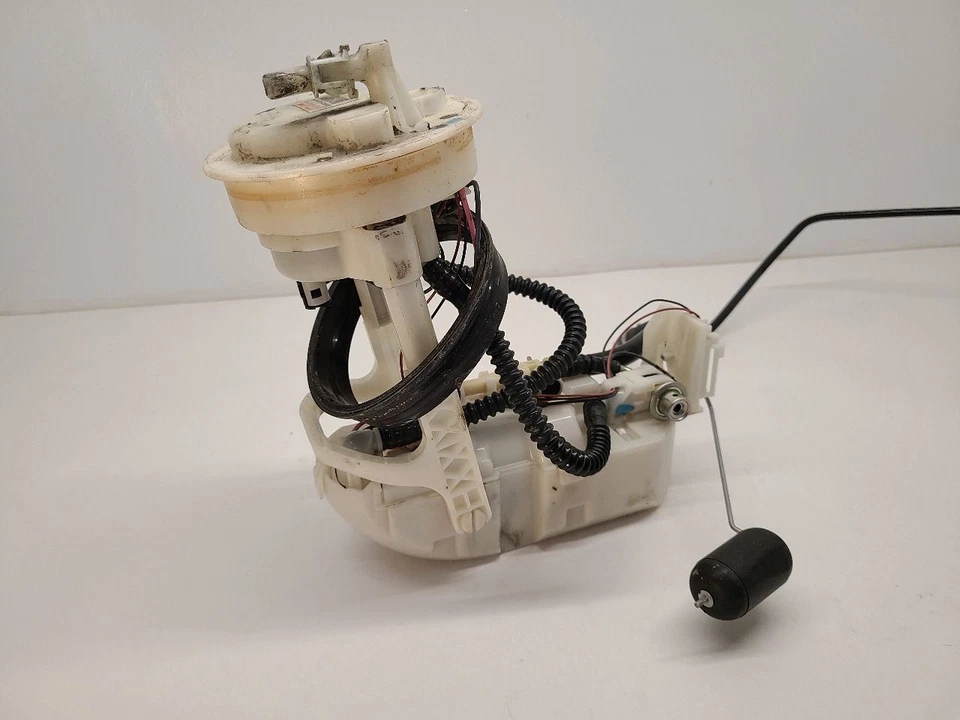 2010-2012 HONDA CROSSTOUR Fuel Pump Assembly AWD 17045TP7A00 — 第 2/4 张图片