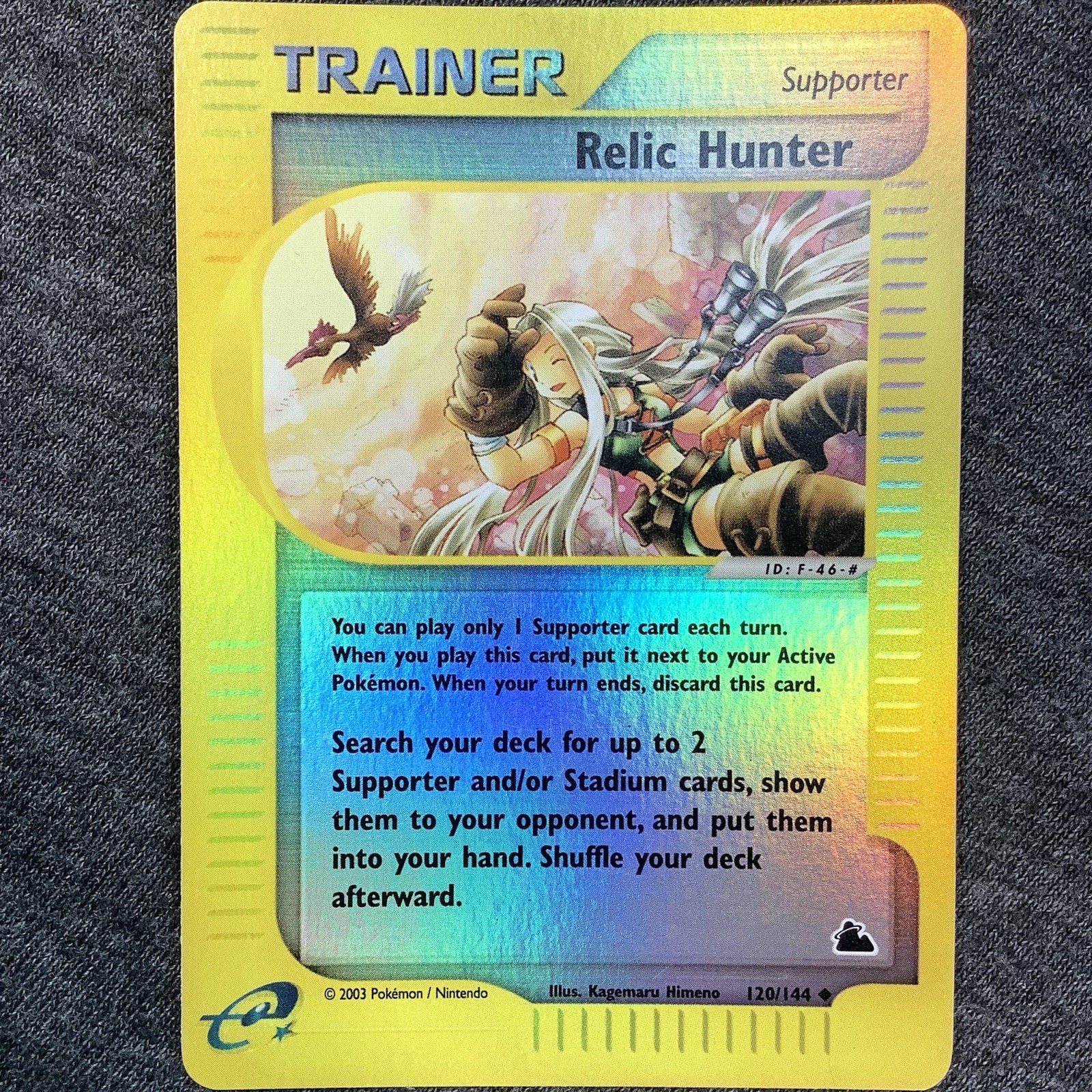 Pokemon Card Skyridge Relic Hunter 120/144 Reverse Holo - NM