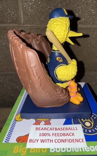 🚨BIG BIRD SESAME STREET MILWAUKEE BREWERS BOBBLEHEAD8-10-25 THEME NIB🚨 - Picture 3 of 16