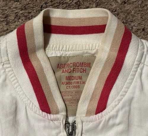Giacca Bomber Abercrombie & Fitch stile Varsity, taglia media, righe beige/rosse - Foto 3 di 7