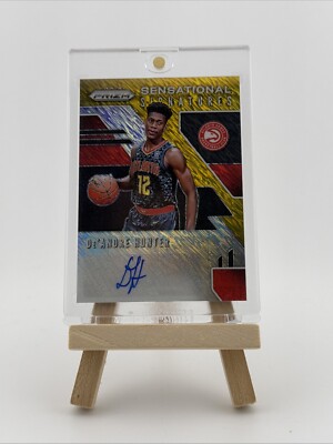 2019-20 De'andre Hunter Gold Shimmer Prizm Sensational Rookie RC Auto 8/10  