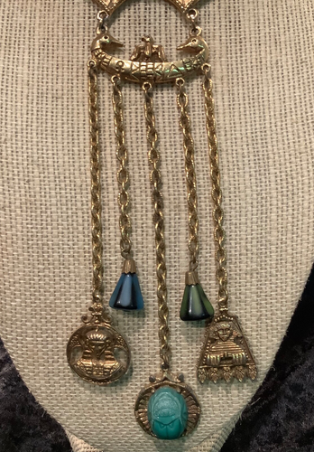 c.1960’s ART N.Y. Egyptian Revival Necklace Scarab, Ankh, Tut & Sphinx Gold-tone - Picture 6 of 15