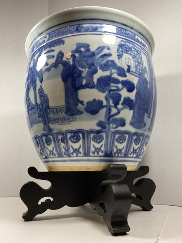 Beautiful vintage blue & white Chinese cachepot decorated in a Japanese style - Picture 6 of 10