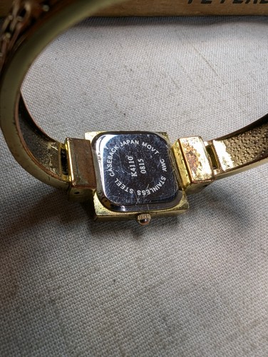 Vivani Gold Tone Bangle Cuff Band Square Dial Ladies Wristwatch - Fresh Battery - Picture 4 of 12