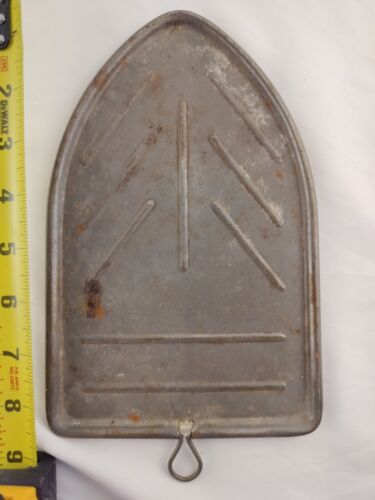 Vintage Eisenauflage Untersetzer Bügelbrett Schutz Aluminium Bauernhaus 5,5" x 8,5"