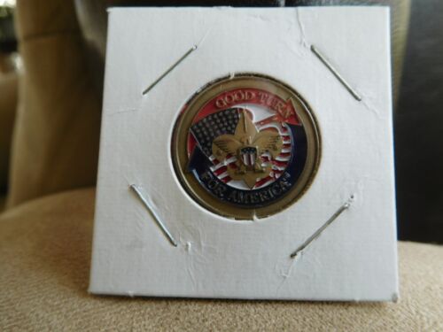 DS SCOUT BSA GOOD TURN FOR AMERICA RED WHITE AND BLUE HAT PIN FDL USA FLAG BADGE - Picture 3 of 5