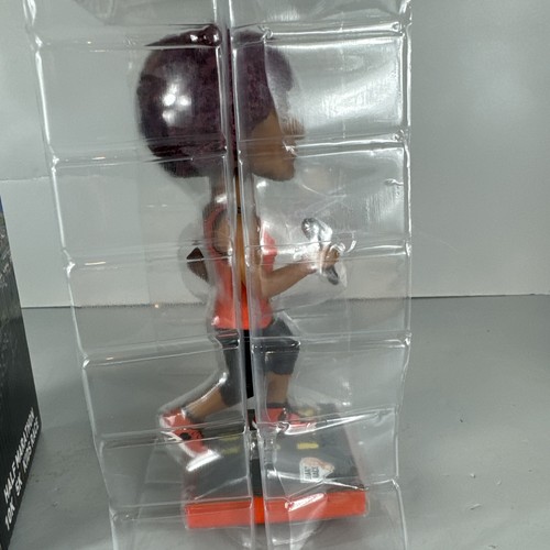 SAN FRANCISCO GIANTS RACE 2020 RENEL BROOKS-MOON BOBBLEHEAD NEW IN BOX - Picture 5 of 8