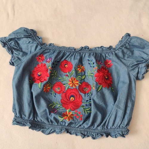 Forever 21 Embroidered Crop Peasant Top L Off Shoulder Chambray Blouse