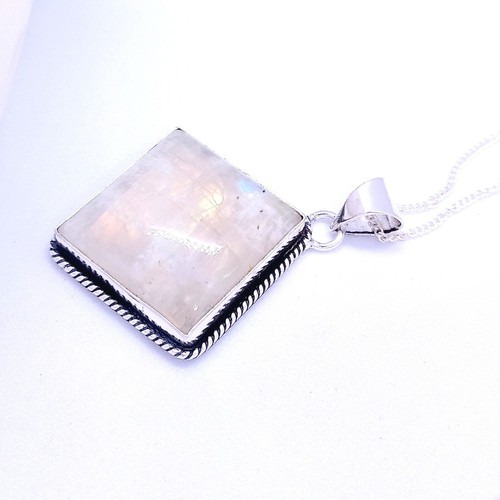 925 Sterling Silver Blue Fire Rainbow Moonstone Gemstone Pendant Jewelry - Picture 5 of 6