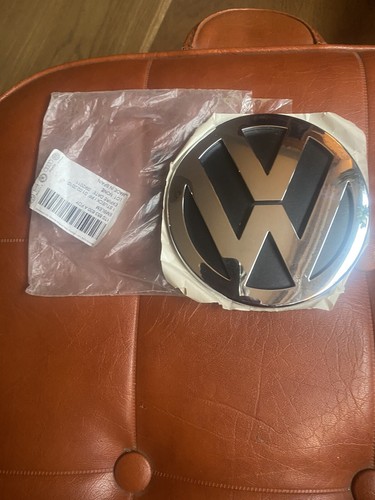 VW TOURAN 12.5cm Rear Boot Badge / Tailgate Emblem 1T0853630A - Genuine! - Picture 4 of 4