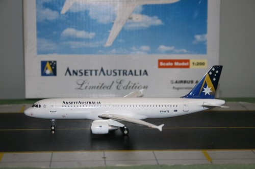 Star Jets 1:200 Ansett Airbus A320-200 VH-HYI (DJAAA024) 'Last Flight' - Picture 7 of 15