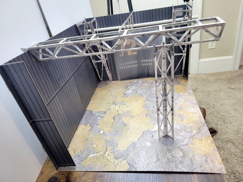 Pre-Assembled - FLIP DIORAMA RUSTIC GARAGE "008 BLOCK 72" 1:18 - Picture 4 of 5