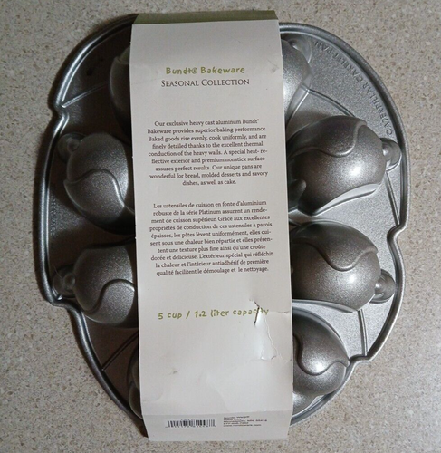 NEW - Nordicware Caterpiller Cakelet Pan #81448 - Picture 3 of 5