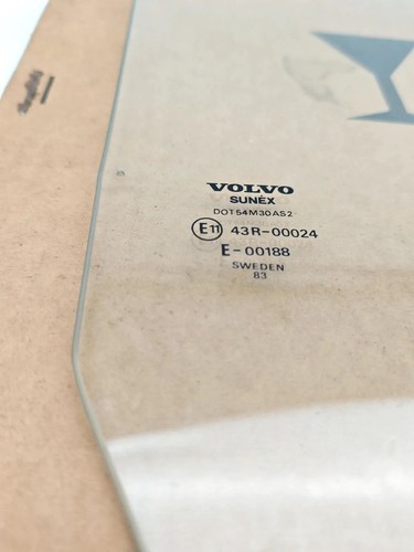 Volvo 140 164 240 262 264 Side Window Glass Rear Left HL 1213674 - Picture 5 of 6